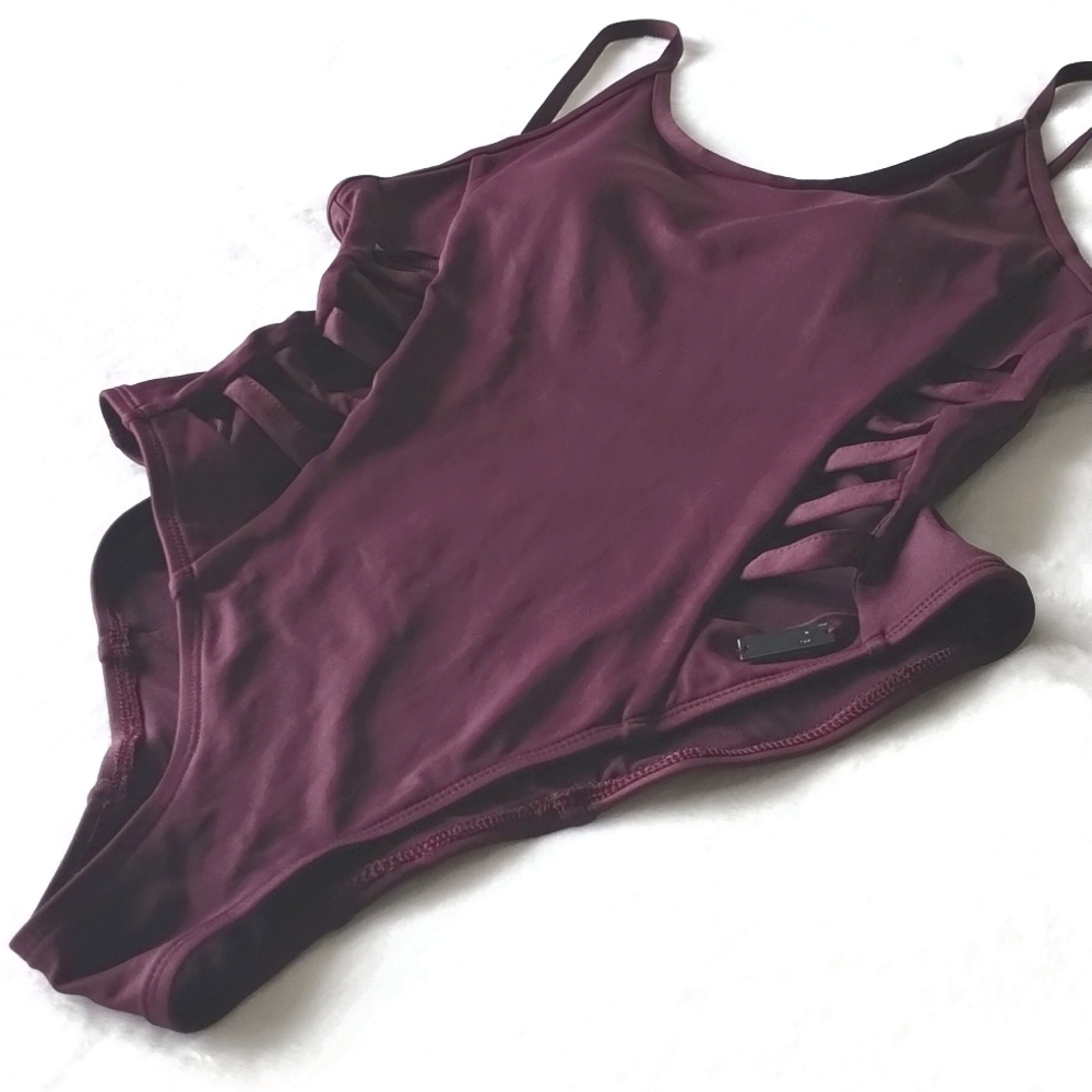 Gymshark One Piece Swimsuit Purple/Plum Large - Picture 6 of 10